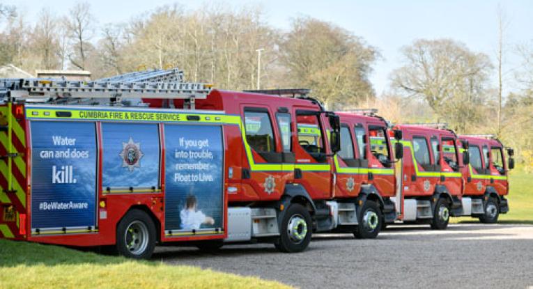 Fire Appliance with water message